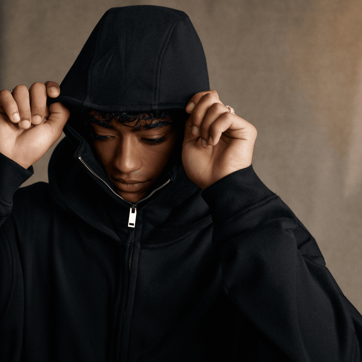 A8 Windproof Sports Zip-up Hoodie with Built-in Face Mask